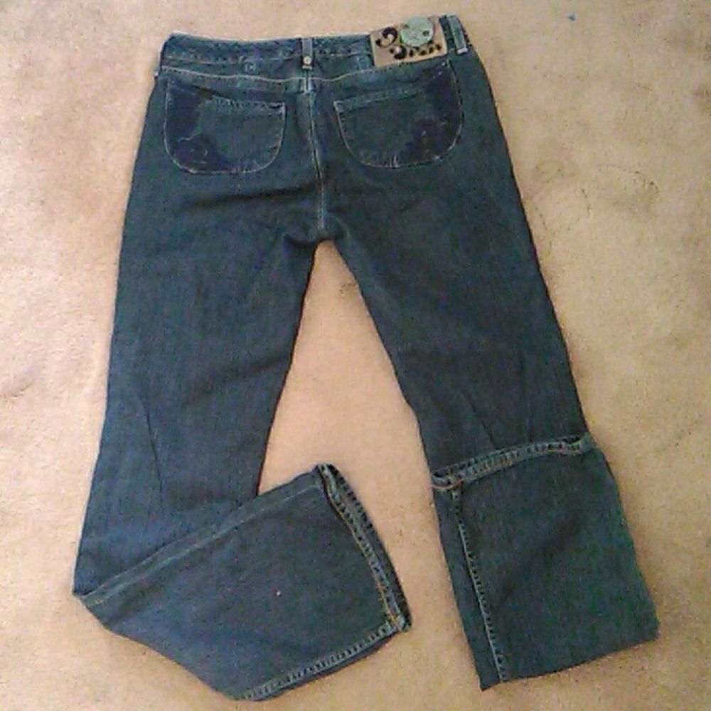 House of Dereon Boot Cut Jeans - Picture 6 of 15